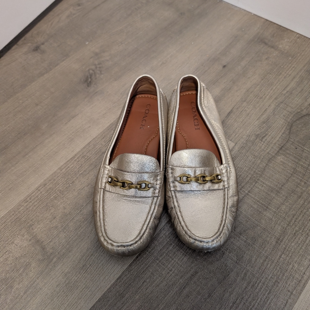 Coach/Champagne Loafer Sz 9.5 - Picture 2 of 8